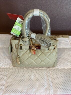 NWT Studio Badgley Mischka Quilted Satchel Handbag Cream Vegan Leather Crossbody